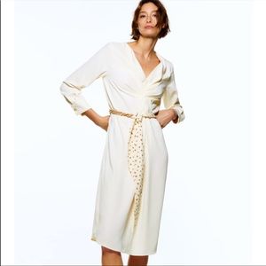 NWOT Zara MIDI long sleeve dress with belt detail